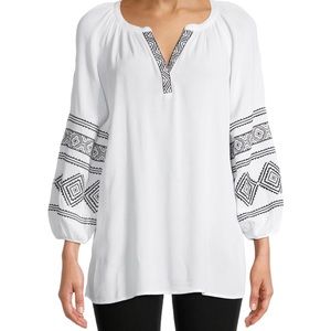 The Pioneer Woman Embroidered V Neck Peasant Blouse Black & White